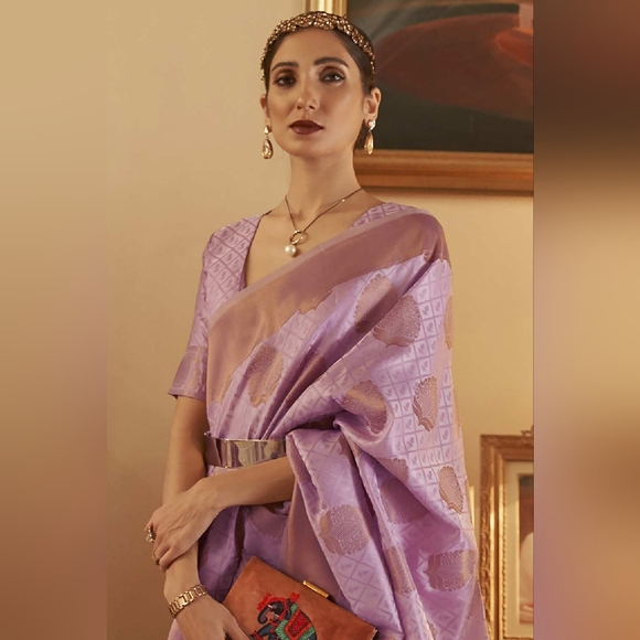 Pia Purple Art Silk Paisley Design Banarasi One Minute Saree - Picture 2 of 9
